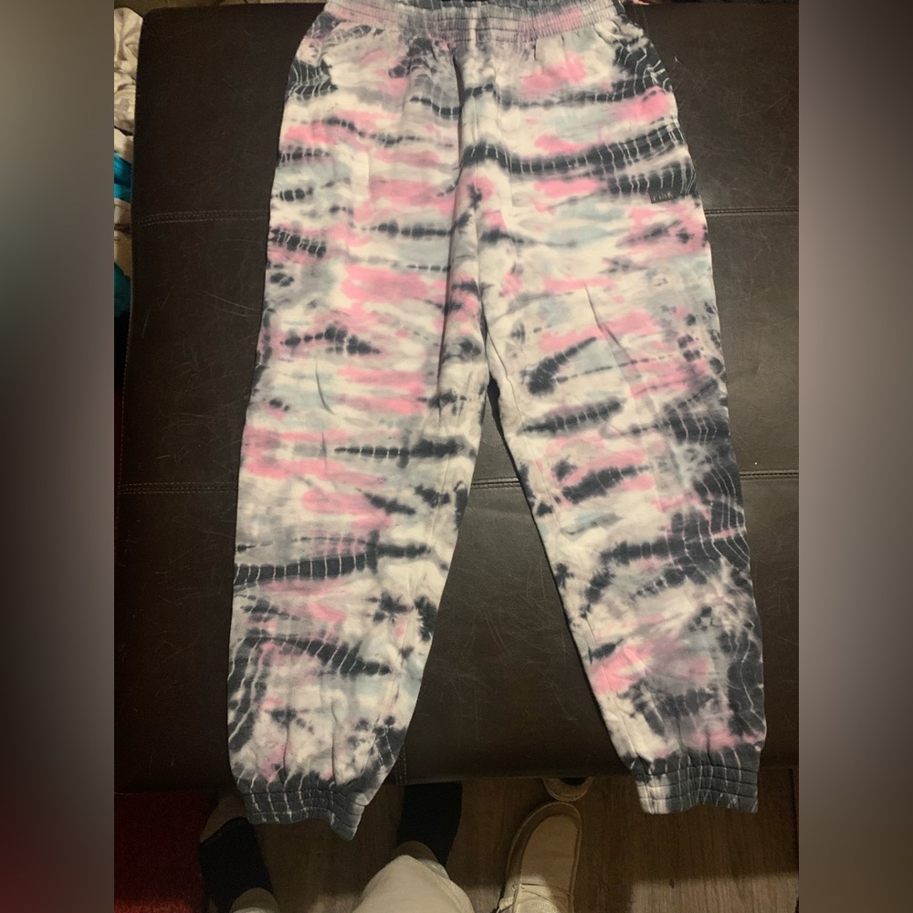 Joggers from pink
